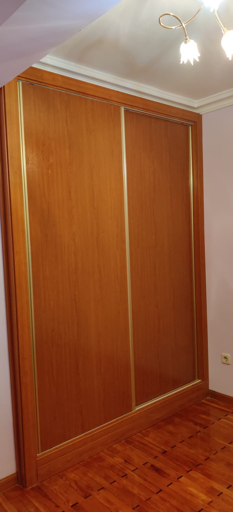 ARMARIO CON PUERTAS CORREDERAS | Carpintería Galán